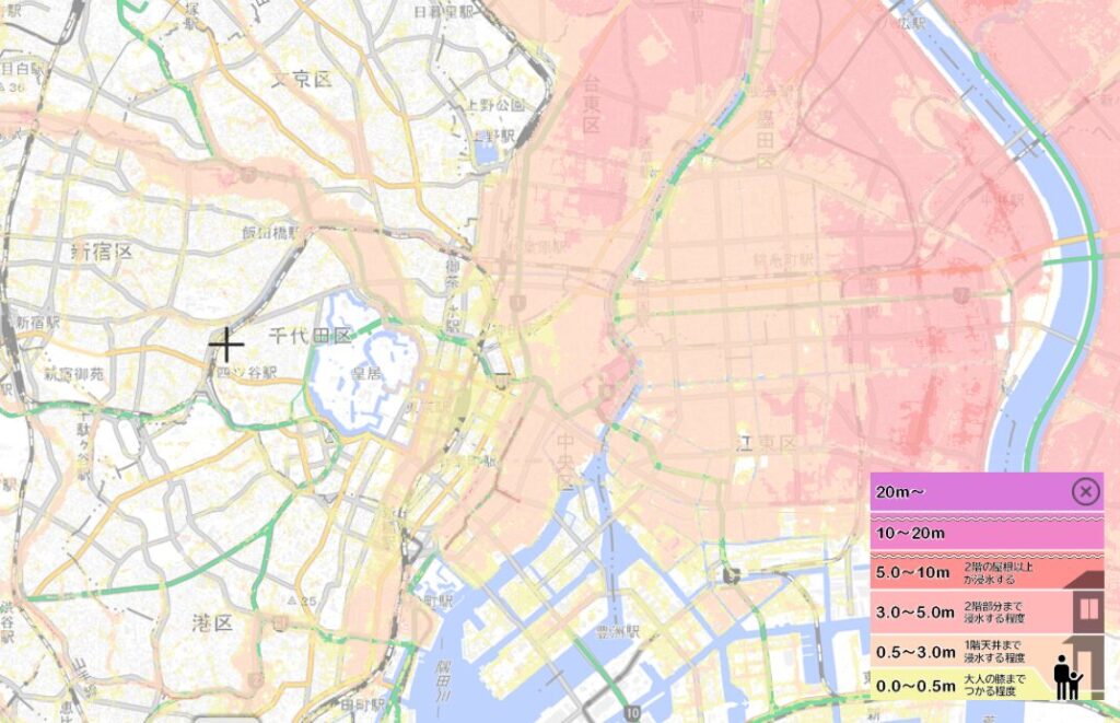 中古マンション購入前に東京都のハザードマップをチェックしている様子