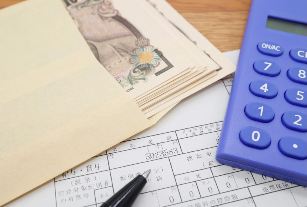 世帯年収1,200万円を超えると何が変わるか