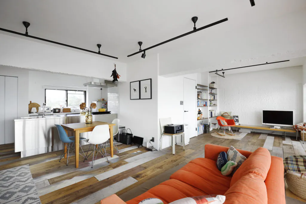 ペットとの暮らしに適した広がりと安全対策を施したフルリノベーション事例