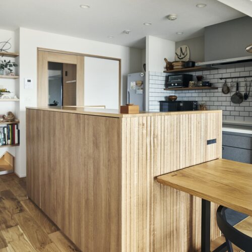 Case.210 - Natural Wood