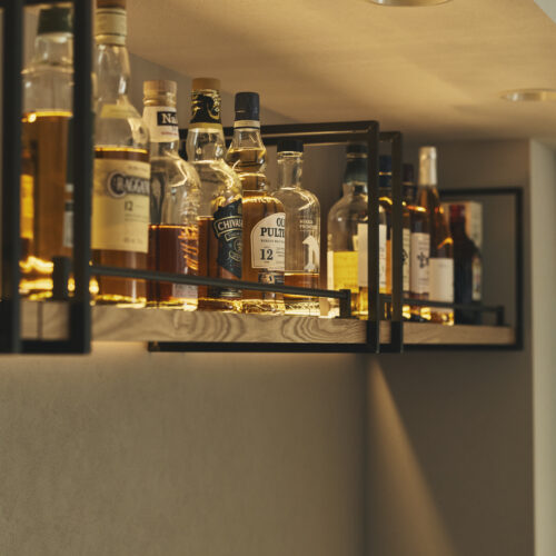 Case.223 - Bird Cafe