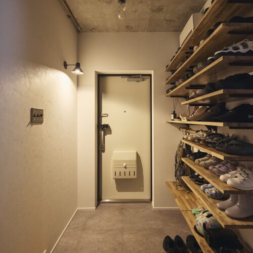 Case.213 - HARD & SOFT