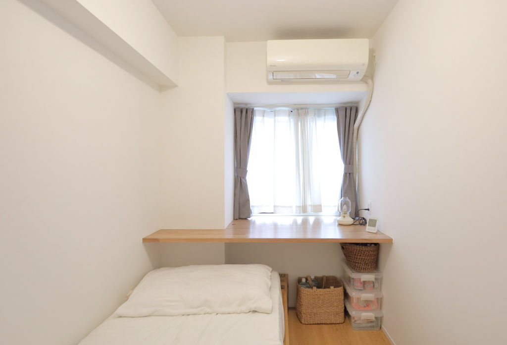 子ども部屋の造作デスクカウンター