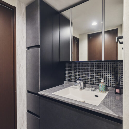 Case.221 - Each room