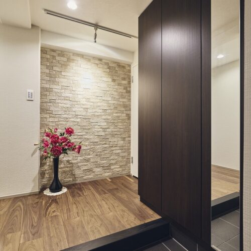 Case.221 - Each room