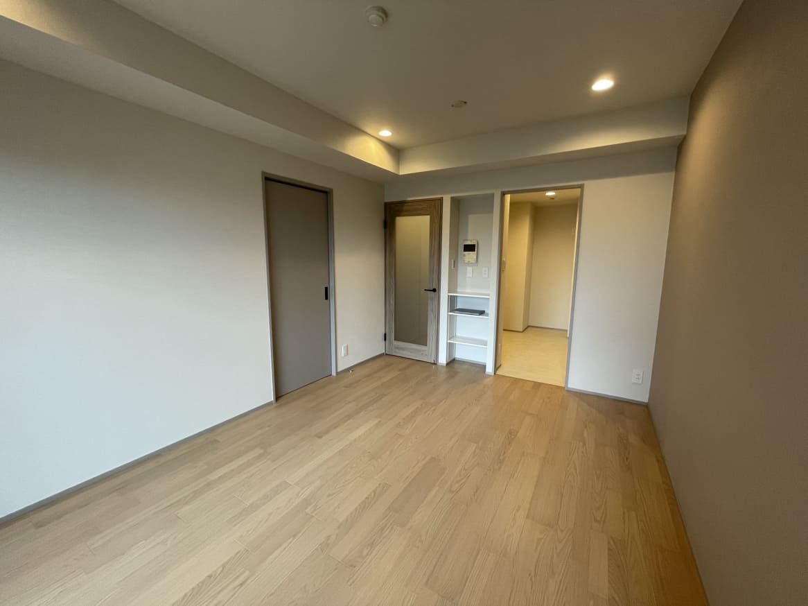 2025年9月全面リフォーム完成！<br>北欧風カラーの３LDK・内装/設備/建具/配管更新リノベーション